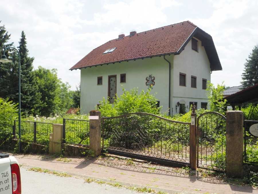 Zweifamilienhaus in 7431 Bad Tatzmannsdorf Immobilie: Zweifamilienhaus in 7431 Bad Tatzmannsdorf