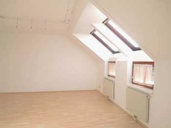 Dachgeschosswohnung Langenlois
