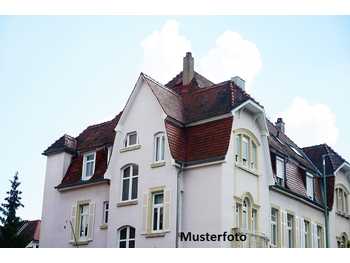 Mehrfamilienhaus in Amstetten