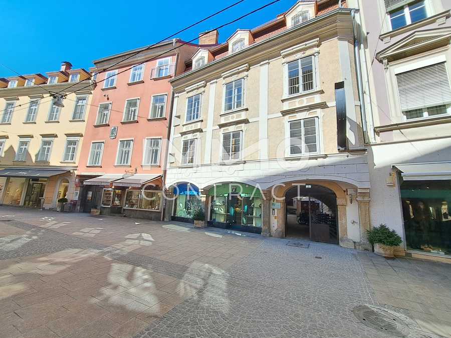 Dachgeschosswohnung in 8010 Graz Immobilie: Dachgeschosswohnung in 8010 Graz