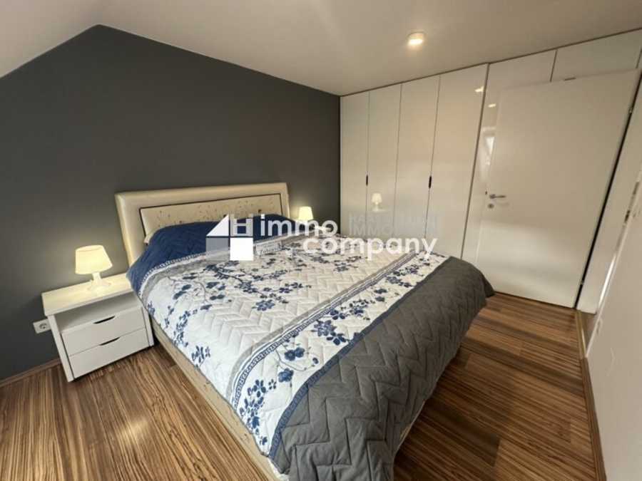 Dachgeschosswohnung in 1040 Wien Immobilie: Dachgeschosswohnung in 1040 Wien