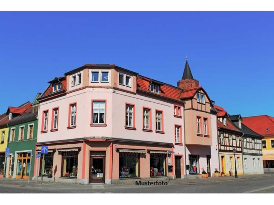 Wohn und Geschäftshaus in 4893 Zell am Moos Immobilie: Wohn und Geschäftshaus in 4893 Zell am Moos