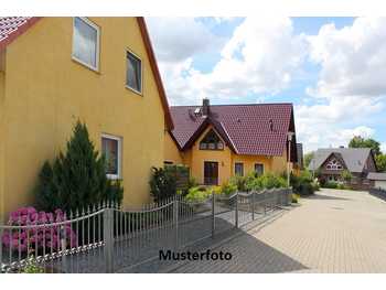 Geschäftshaus Bruck an der Großglocknerstraße