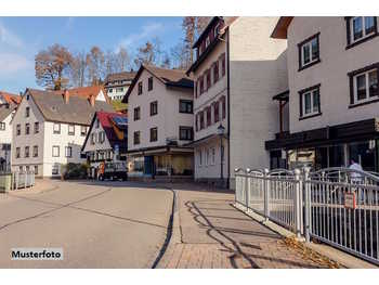Wohn und Geschäftshaus Neunkirchen