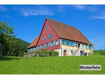Wohn und Geschäftshaus Pressbaum